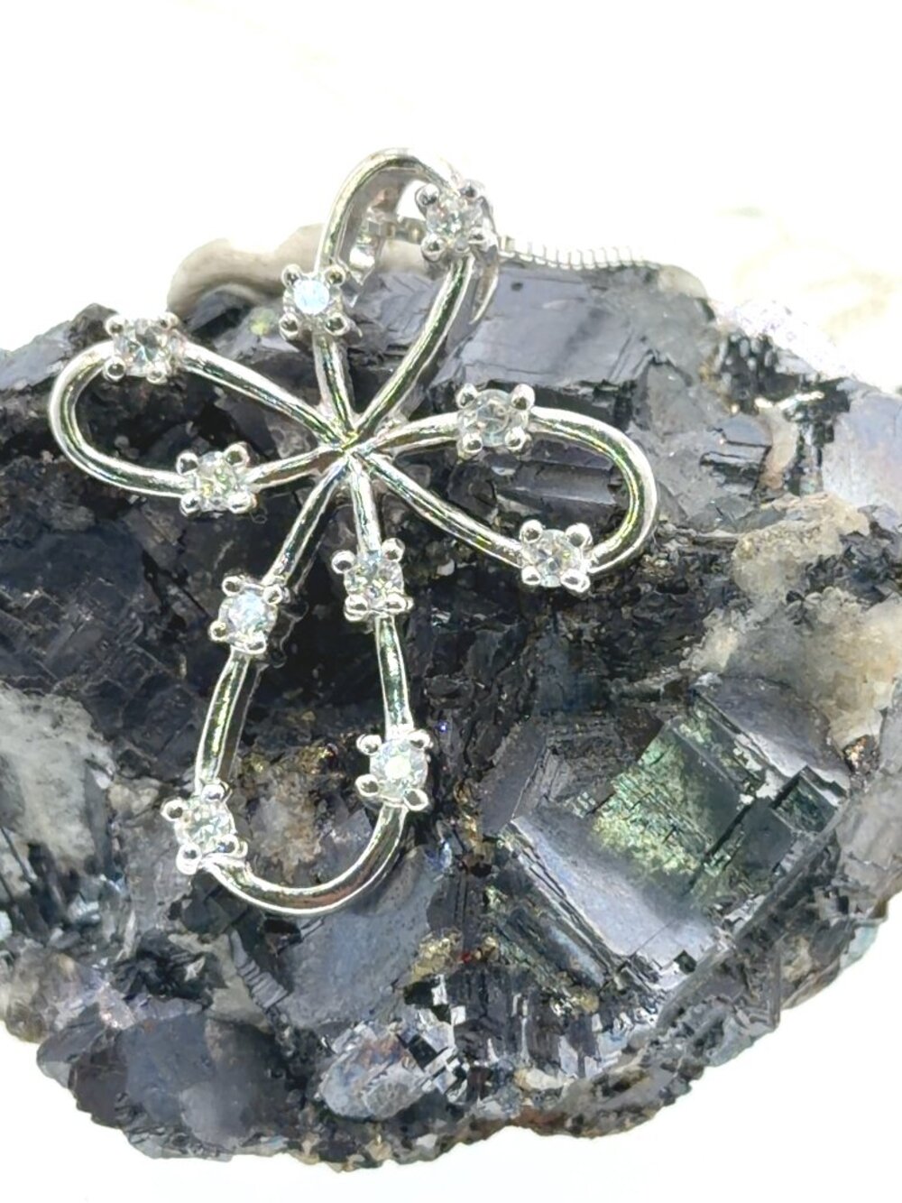 Sterling silver and cubic zirconia cross